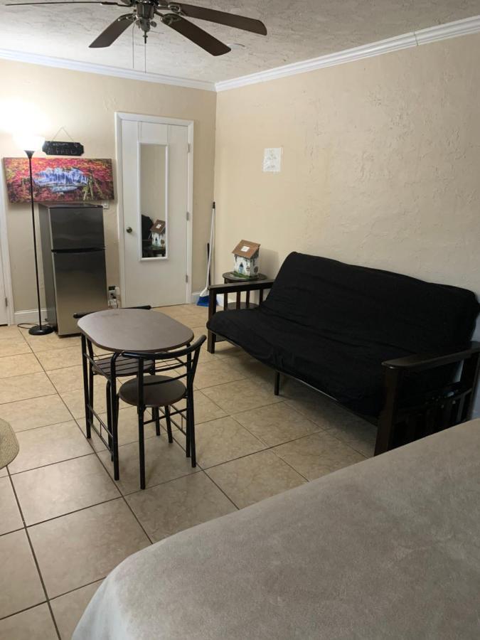 Quiet Cozy efficiency Apartamento Hollywood Exterior foto